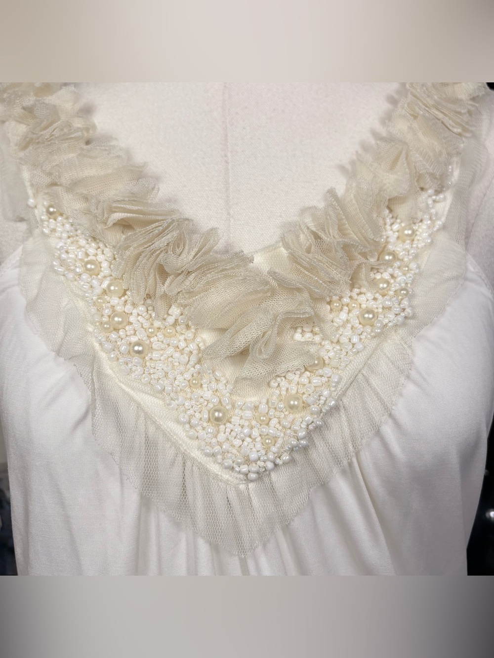 Beaded Ruffle Tank Top - Picture 3 of 7